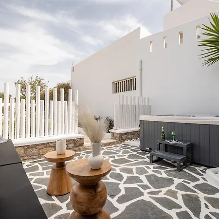 Almiriki Naxos Beachside Living Plaka (Naxos) Exterior photo