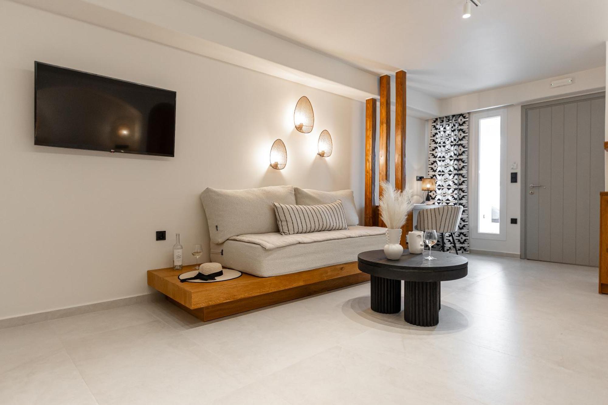 Almiriki Naxos Beachside Living