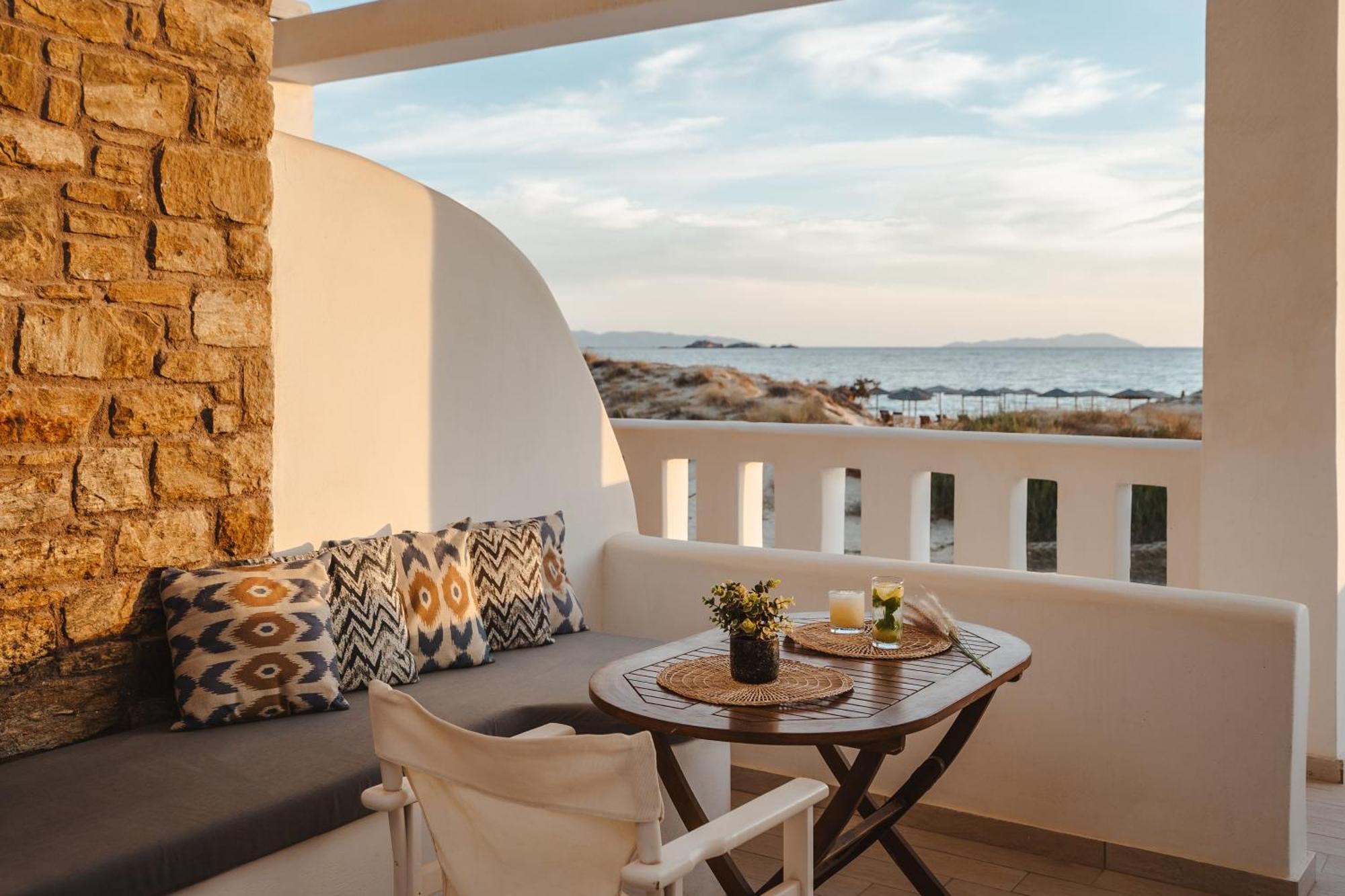 Almiriki Naxos Beachside Living *