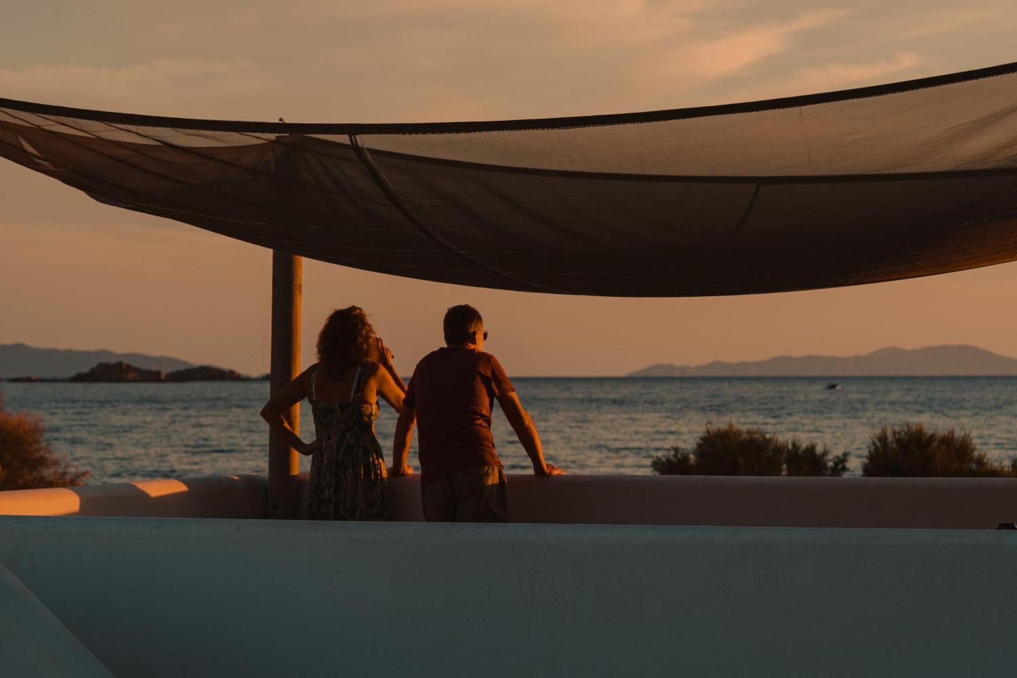 Almiriki Naxos Beachside Living *